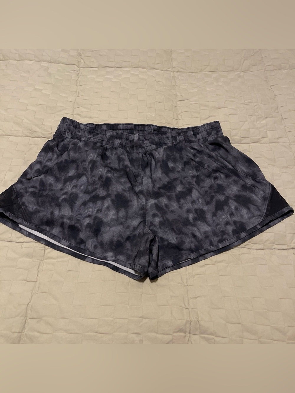 Womens Sz Large - All In Motion Lined Running Shorts Built In Brief w Pocket